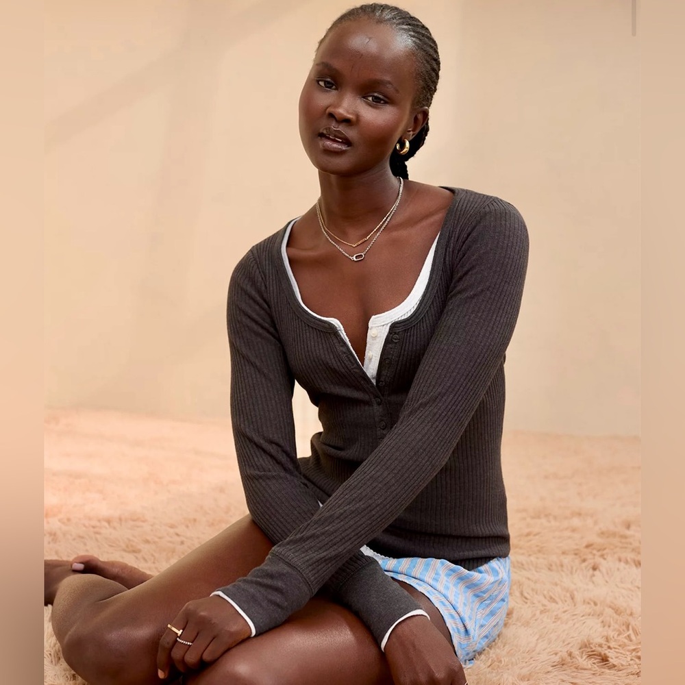 Aerie Essential Henley Layering T-Shirt, smoke grey, size S. NWT